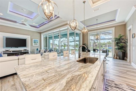 Villa ou maison à vendre à Punta Gorda, Floride: 3 chambres, 232.26 m2 № 220135 - photo 14