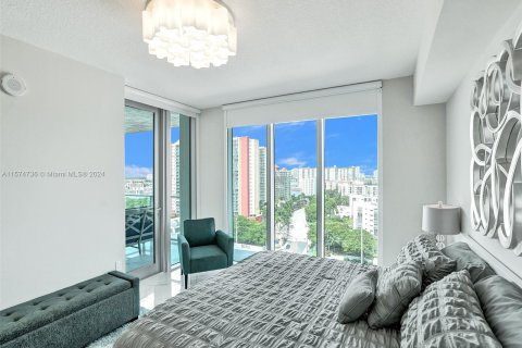 Condo in Sunny Isles Beach, Florida, 3 bedrooms  № 1138939 - photo 13