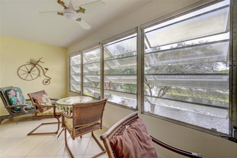 Condo in Coconut Creek, Florida, 2 bedrooms  № 1139171 - photo 18