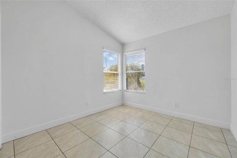 Duplex à vendre à Orlando, Floride: 3 chambres, 124.21 m2 № 1426980 - photo 21