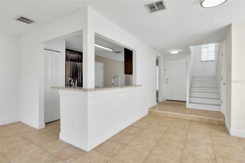 Duplex à vendre à Orlando, Floride: 3 chambres, 124.21 m2 № 1426980 - photo 5