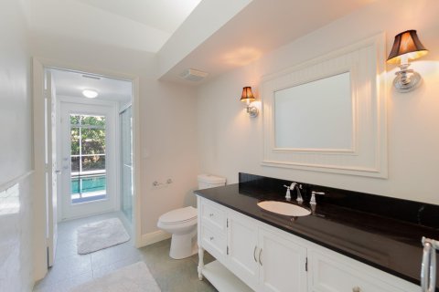 Casa en venta en Palm Beach Gardens, Florida, 6 dormitorios, 301.1 m2 № 987282 - foto 16