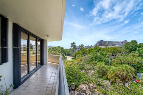 Copropriété à vendre à Key Biscayne, Floride: 2 chambres, 133.31 m2 № 1333225 - photo 7