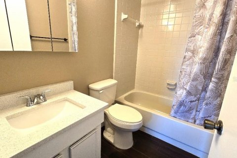 Condo in Tampa, Florida, 2 bedrooms  № 1334425 - photo 12