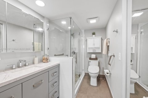 Copropriété à vendre à Pembroke Pines, Floride: 2 chambres, 110.74 m2 № 1206178 - photo 15