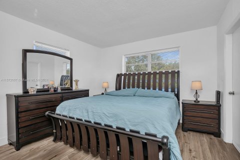 Condominio en venta en Miami Lakes, Florida, 2 dormitorios, 83.61 m2 № 1128546 - foto 6