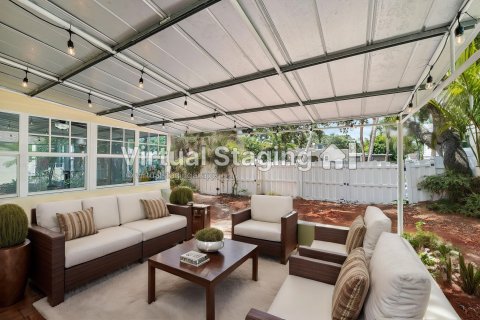 Casa en venta en Lake Worth, Florida, 4 dormitorios, 213.3 m2 № 1189797 - foto 16