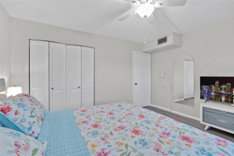 Copropriété à vendre à Coconut Creek, Floride: 2 chambres, 107.77 m2 № 1155421 - photo 17