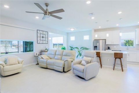 Casa en venta en Port St. Lucie, Florida, 2 dormitorios, 172.43 m2 № 1146398 - foto 9