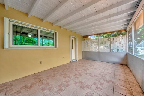 Villa ou maison à vendre à Pembroke Pines, Floride: 3 chambres, 146.6 m2 № 1151641 - photo 18