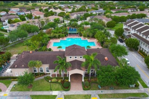 Touwnhouse à vendre à Homestead, Floride: 4 chambres, 171.87 m2 № 1151678 - photo 1