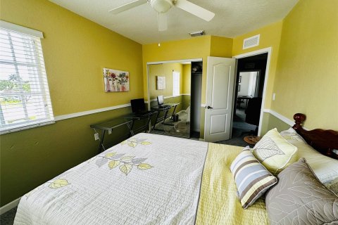 Townhouse in Homestead, Florida 4 bedrooms, 171.87 sq.m. № 1151678 - photo 10