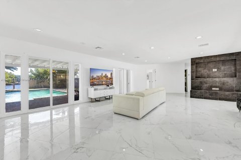 Casa en venta en Wilton Manors, Florida, 3 dormitorios, 161 m2 № 1153879 - foto 10