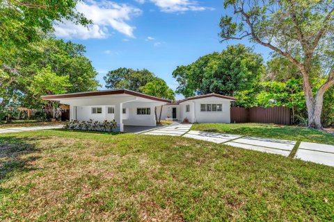 Villa ou maison à vendre à Wilton Manors, Floride: 3 chambres, 161 m2 № 1153879 - photo 1