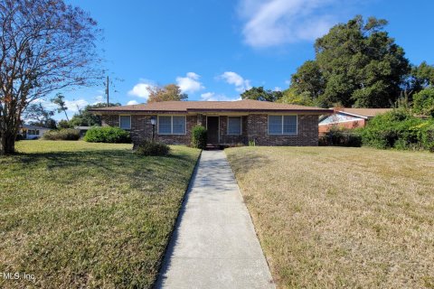 Villa ou maison à louer à Jacksonville, Floride: 3 chambres, 157.66 m2 № 838933 - photo 1