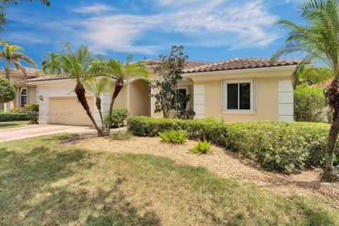 Casa en venta en Pembroke Pines, Florida, 4 dormitorios, 251.02 m2 № 1325760 - foto 3