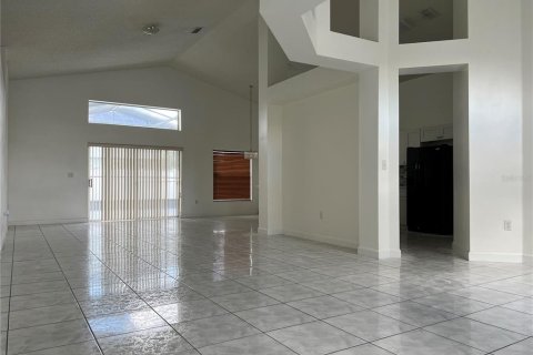 House in Kissimmee, Florida 4 bedrooms, 192.96 sq.m. № 1382914 - photo 4