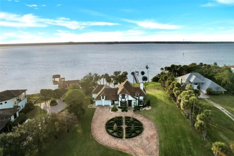 Villa ou maison à vendre à Merrit Island, Floride: 5 chambres, 379.88 m2 № 966455 - photo 3