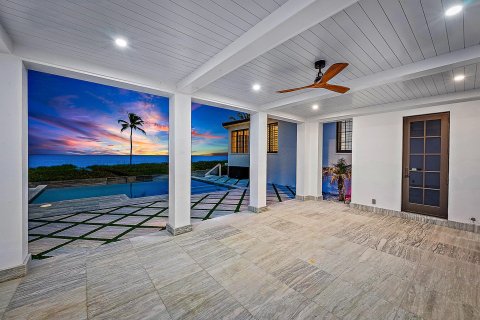 Casa en venta en Jupiter Inlet Colony, Florida, 4 dormitorios, 578.5 m2 № 932269 - foto 7