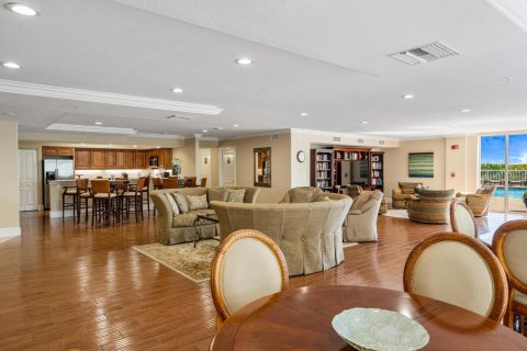 Condominio en venta en Hutchinson Island South, Florida, 3 dormitorios, 236.06 m2 № 714339 - foto 8