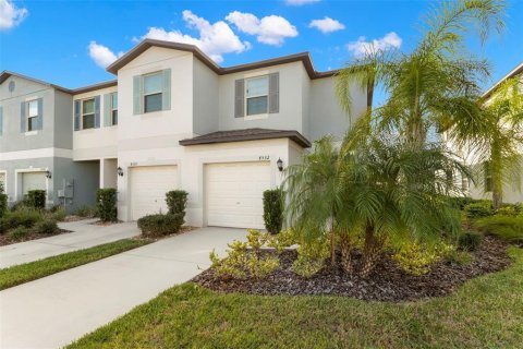 Townhouse in Tampa, Florida 2 bedrooms, 143.81 sq.m. № 884943 - photo 3
