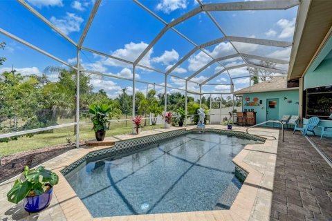 Casa en venta en North Port, Florida, 4 dormitorios, 233.46 m2 № 1157916 - foto 28