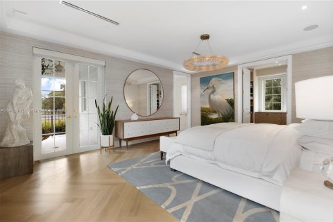 Casa en venta en Coral Gables, Florida, 4 dormitorios, 305.46 m2 № 782122 - foto 16