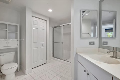 Copropriété à vendre à Sunny Isles Beach, Floride: 2 chambres, 95.13 m2 № 1281953 - photo 21