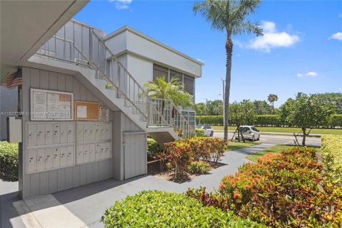 Copropriété à vendre à Delray Beach, Floride: 2 chambres, 85.47 m2 № 1281865 - photo 3