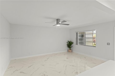 Copropriété à vendre à Delray Beach, Floride: 2 chambres, 85.47 m2 № 1281865 - photo 15