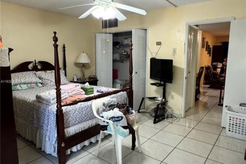 Copropriété à vendre à Miami Gardens, Floride: 1 chambre, 64.2 m2 № 1306200 - photo 2