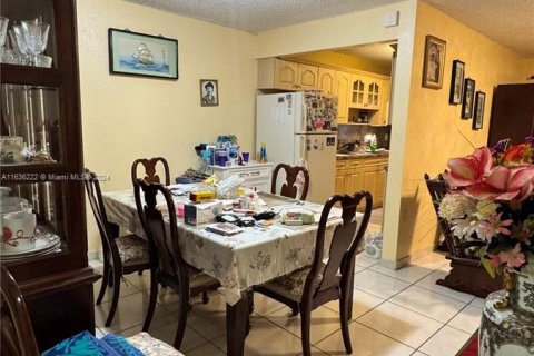 Condo in Miami Gardens, Florida, 1 bedroom  № 1306200 - photo 14