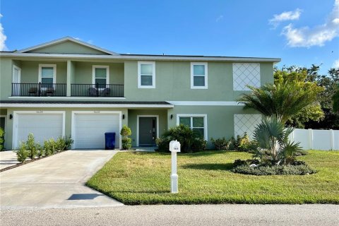 Immobilier commercial à vendre à Port Richey, Floride: 4 chambres, 289.11 m2 № 1370286 - photo 3