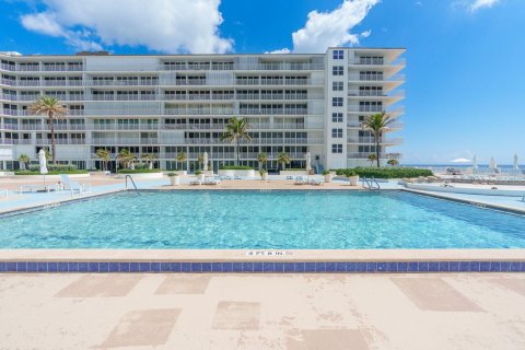 Copropriété à vendre à South Palm Beach, Floride: 2 chambres, 113.71 m2 № 1176993 - photo 30