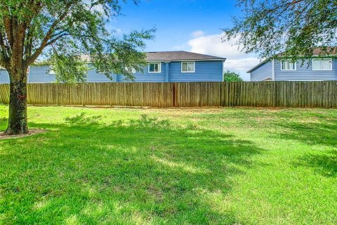 Townhouse in Davenport, Florida 4 bedrooms, 138.61 sq.m. № 1349403 - photo 29