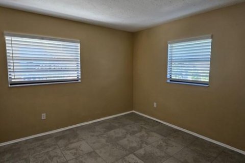 Condo in Punta Gorda, Florida, 2 bedrooms  № 1341116 - photo 7