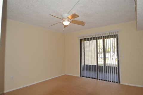 Copropriété à louer à New Port Richey, Floride: 2 chambres, 93.65 m2 № 1341118 - photo 8