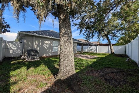 Villa ou maison à louer à Odessa, Floride: 3 chambres, 159.98 m2 № 1341117 - photo 16