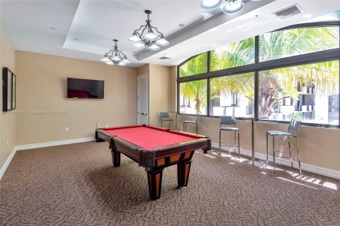 Condominio en venta en Coral Gables, Florida, 1 dormitorio, 64.75 m2 № 1321560 - foto 20