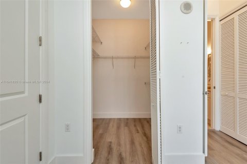 Copropriété à vendre à Coral Gables, Floride: 1 chambre, 64.75 m2 № 1321560 - photo 26