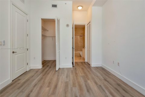 Copropriété à vendre à Coral Gables, Floride: 1 chambre, 64.75 m2 № 1321560 - photo 25