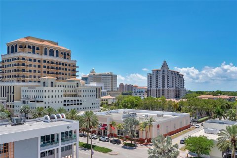 Condo in Coral Gables, Florida, 1 bedroom  № 1321560 - photo 30