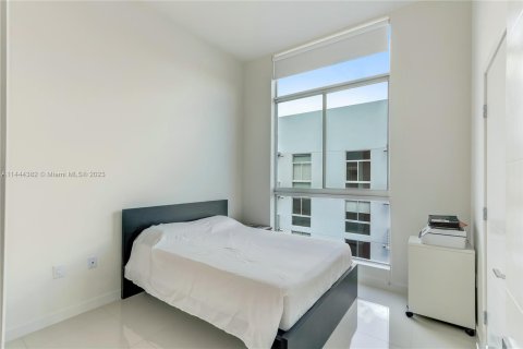 Condominio en venta en Doral, Florida, 3 dormitorios, 124.4 m2 № 691590 - foto 12