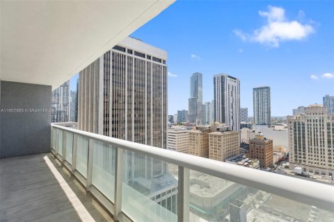 Condo in Miami, Florida, 1 bedroom  № 1390016 - photo 20