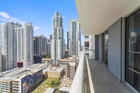 Condominio en venta en Miami, Florida, 1 dormitorio, 65.03 m2 № 1390016 - foto 18