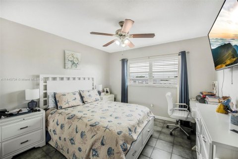 Copropriété à vendre à Hialeah, Floride: 2 chambres, 83.24 m2 № 696198 - photo 6