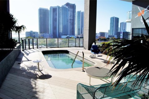 Condominio en venta en Miami, Florida, 1 dormitorio, 55.09 m2 № 1360264 - foto 20