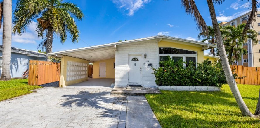 Villa ou maison à Hallandale Beach, Floride 2 chambres, 118.54 m2 № 1360263