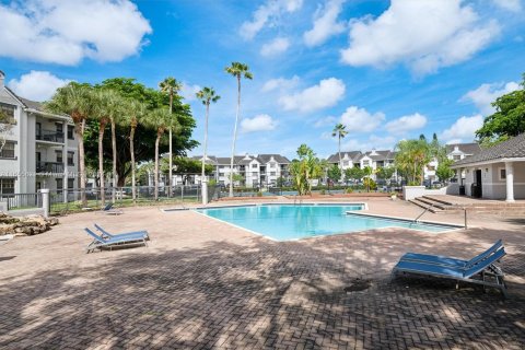 Copropriété à vendre à Coral Springs, Floride: 2 chambres, 103.49 m2 № 1360266 - photo 16