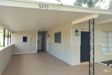 Casa en venta en New Port Richey, Florida, 2 dormitorios, 89.37 m2 № 1308391 - foto 3